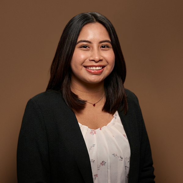 Denise  Estrada Photo